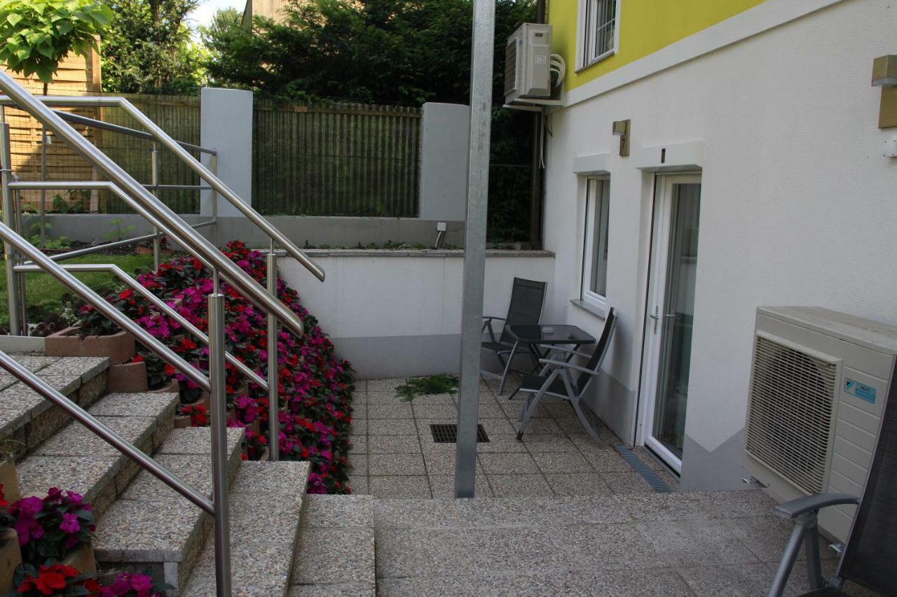 Ajo Garden Terrace Studio Apartments - Self-Check-In Wien Eksteriør billede